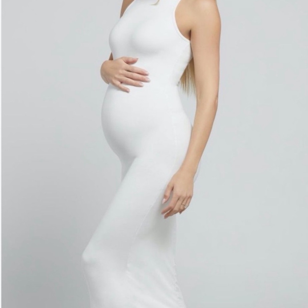 BUMPSUIT NWT - Serena Ivory Dress size xs